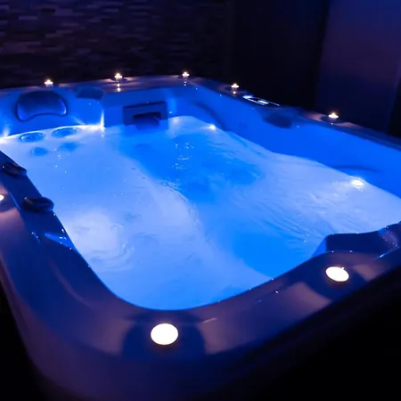 L'incognito - Romantisme - Vin - Jacuzzi * Saumur