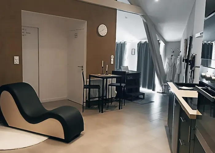 L'incognito - Romantisme - Vin - Jacuzzi Apartmán